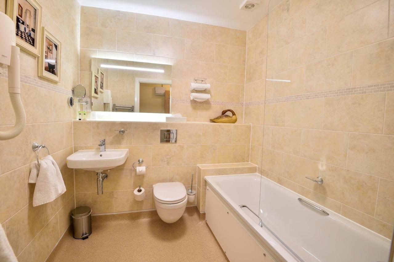 The Coach And Horses Hotel Worthing Phòng bức ảnh